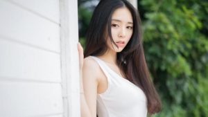 男朋友常常觉得我不够爱他，我该怎么做